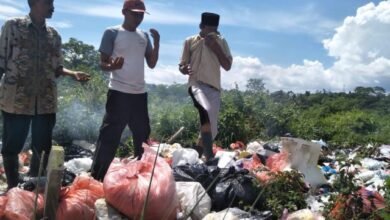 Photo of Warga Sepang Kesal Marak Sampah Liar, Minta Pemkot Serang Bertindak